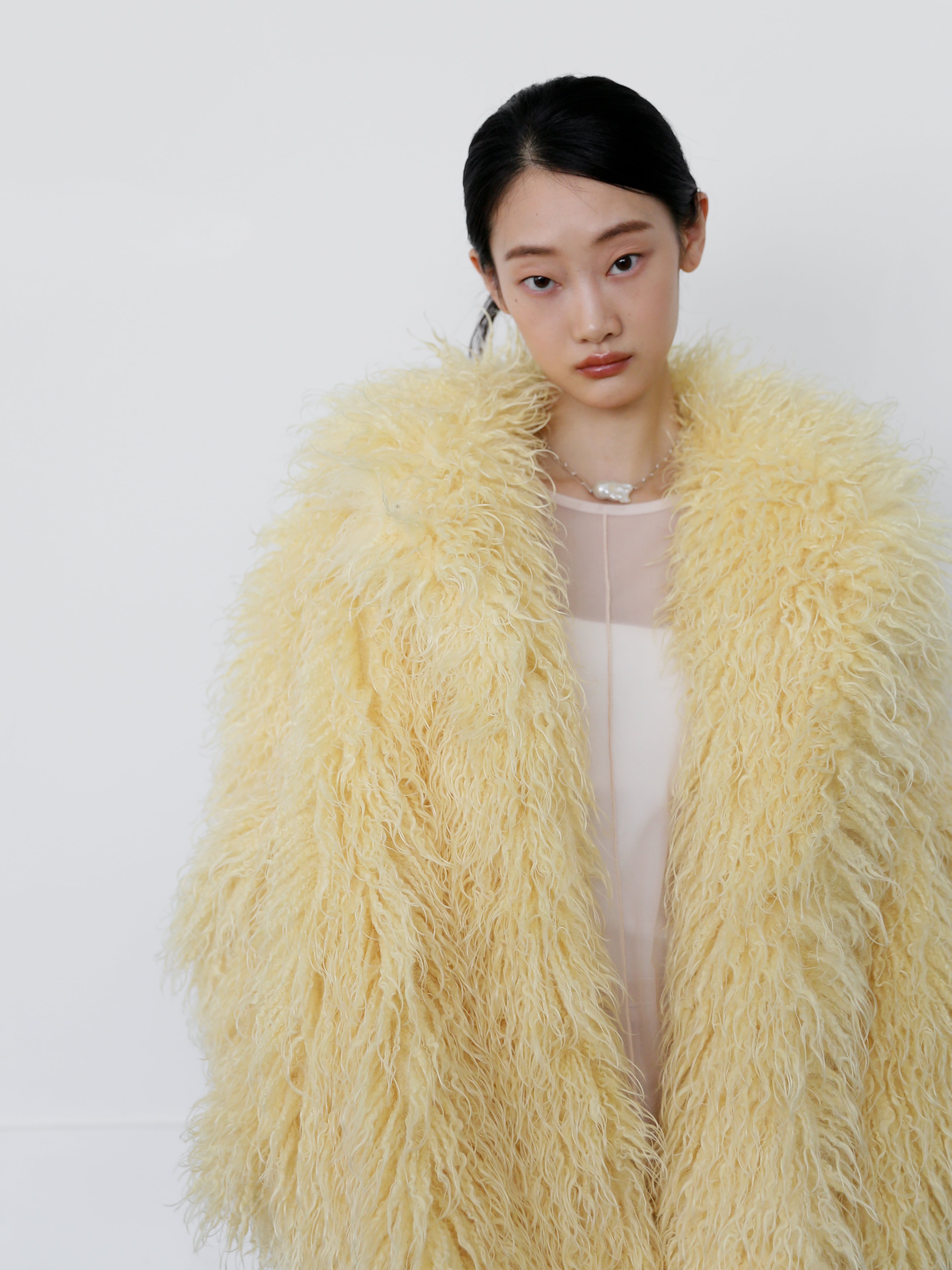 curly eco fur coat | Katrin TOKYO curly eco fur coat | Katrin TOKYO
