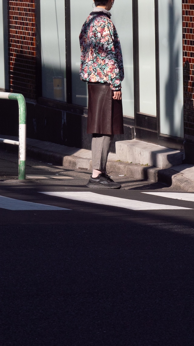 "TURNOVER" used Leather skirt