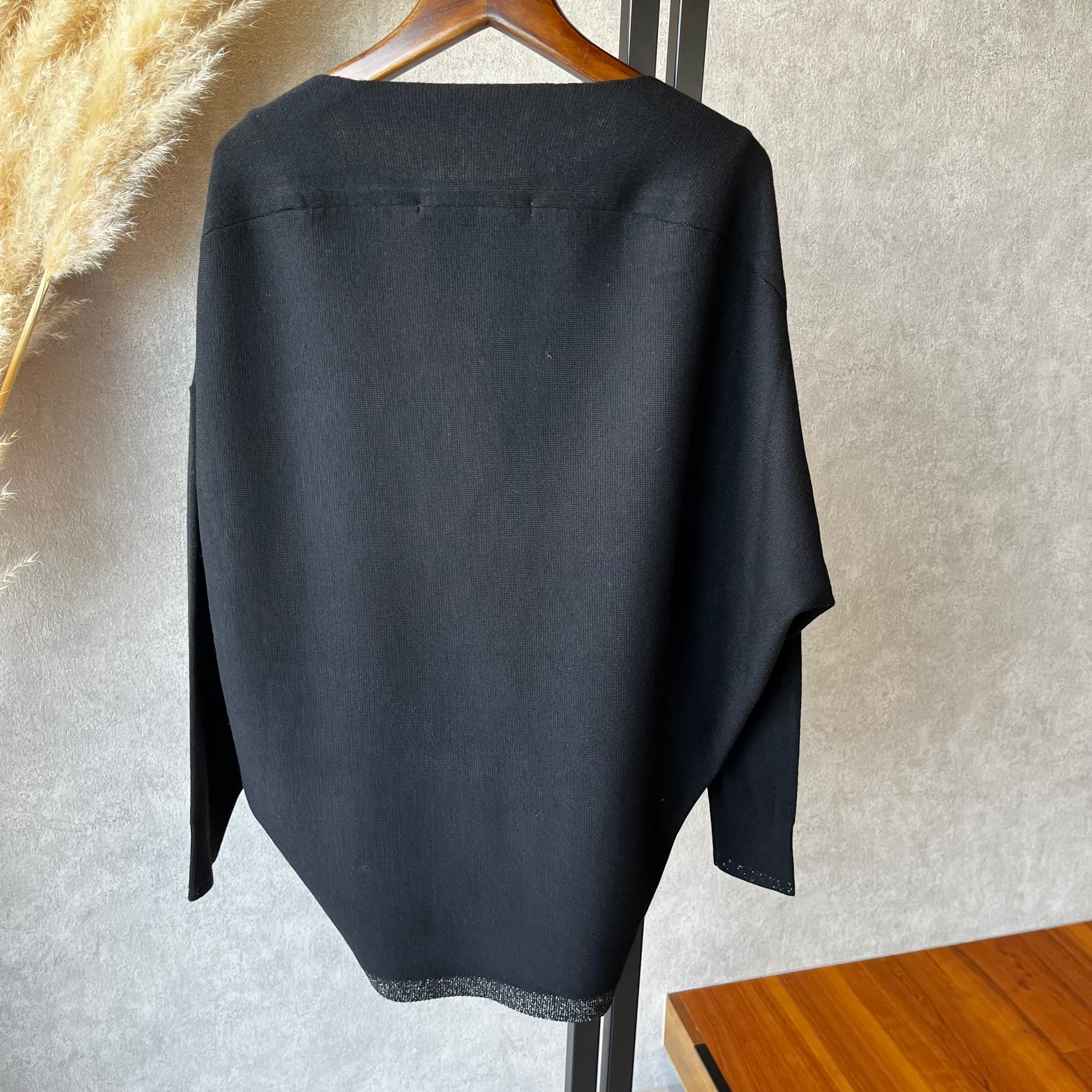 Un carnet 裾ラメ入りカラーニットトップス(☆N) | whispermusee