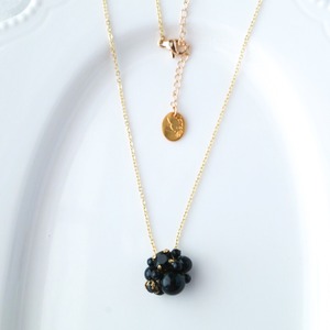 エレガントスイートネックレス Gold Filled　ブラック – Truffe Sucrée