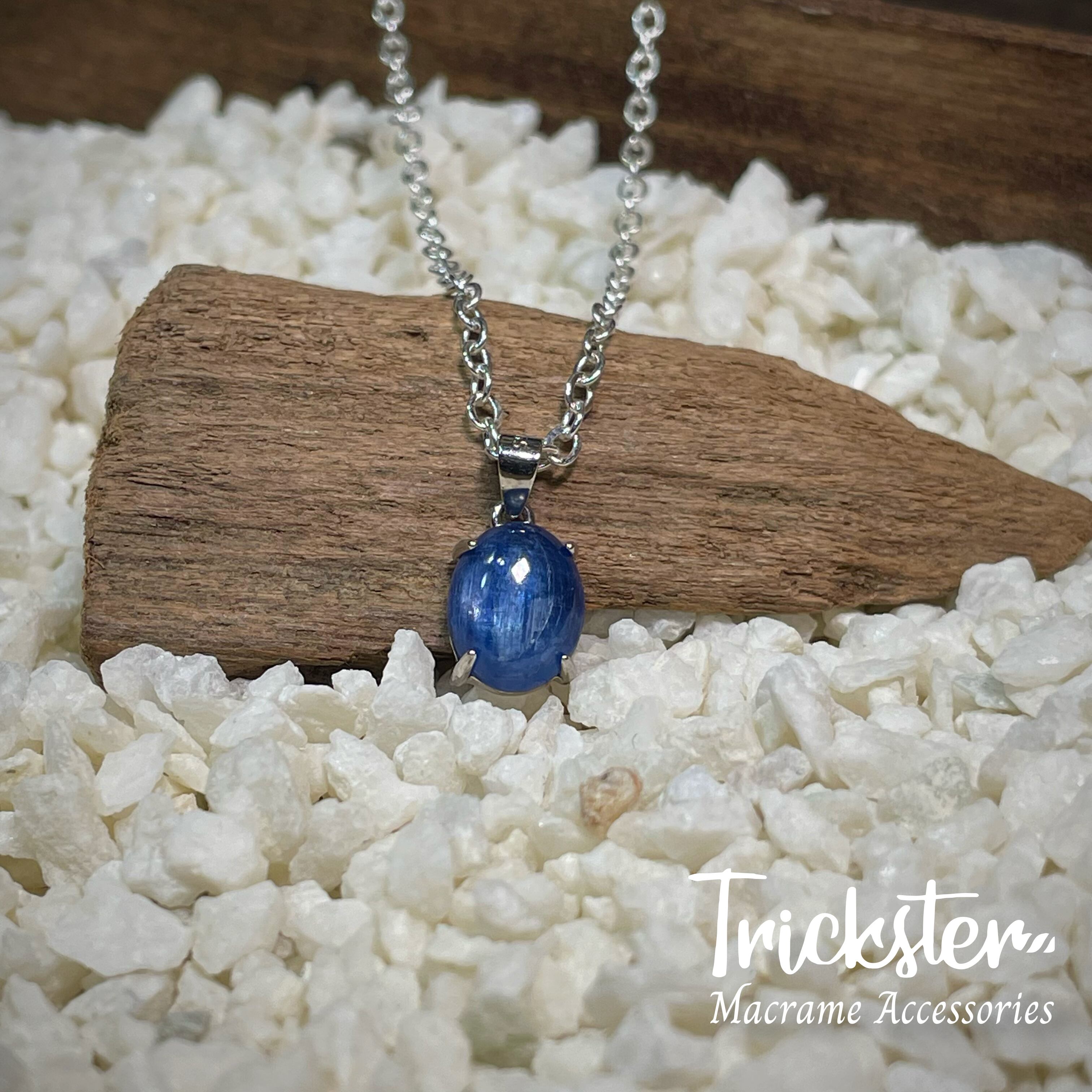 カイヤナイト ペンダント T211 | Trickster マクラメアクセサリー