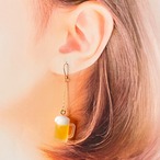 【片耳販売】キンキンに冷えたミニチュア生ビールのピアス イヤリング イヤーカフ　チャーム