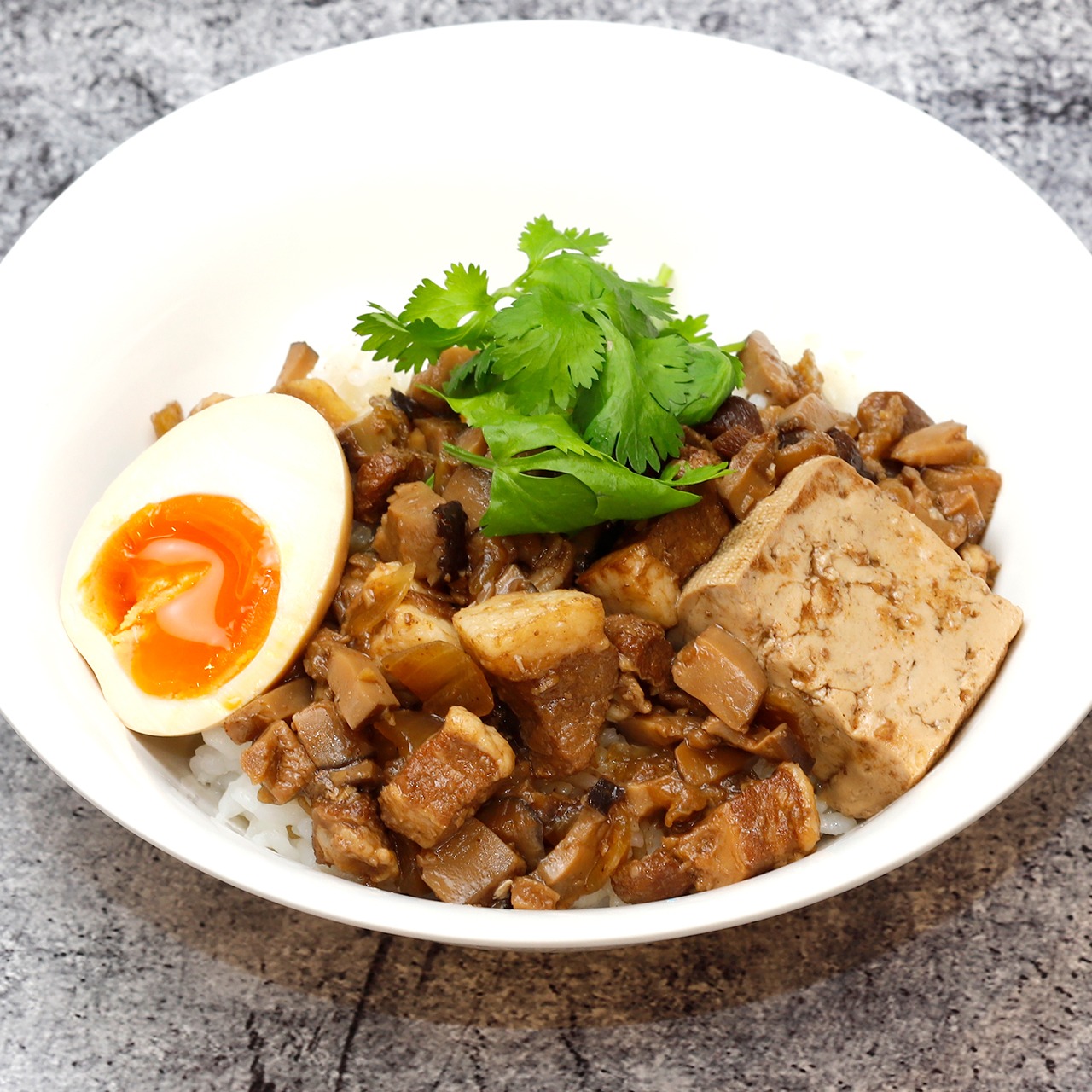【冷凍】満喫4点セット〜魯肉飯の具・龍記之台湾棒餃子・贅沢えび餃子・ひとくち棒餃子