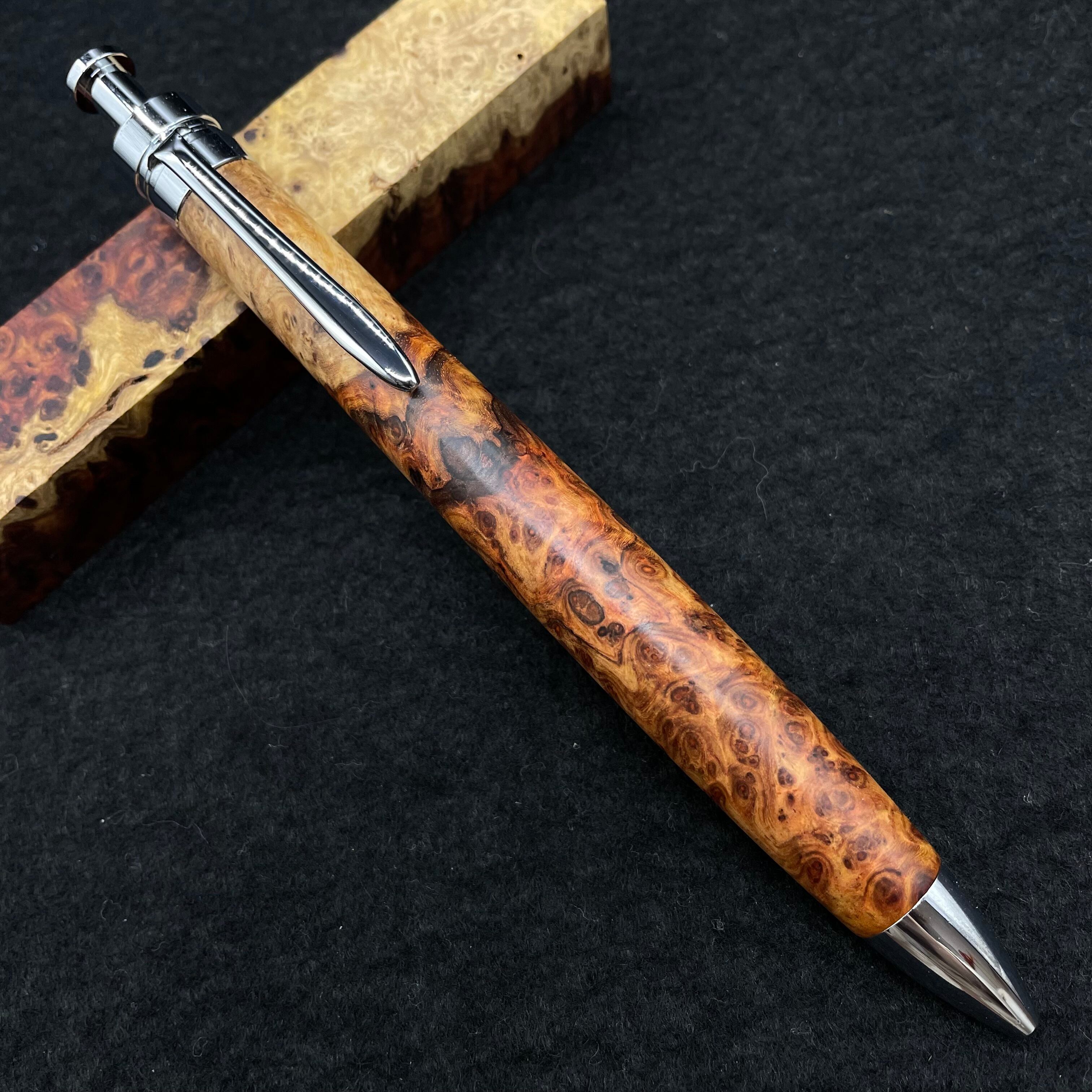 黒柿 孔雀杢】木軸ペン 三神シャープ1000 / 三神ボール1000 | 富士瘤 Craft