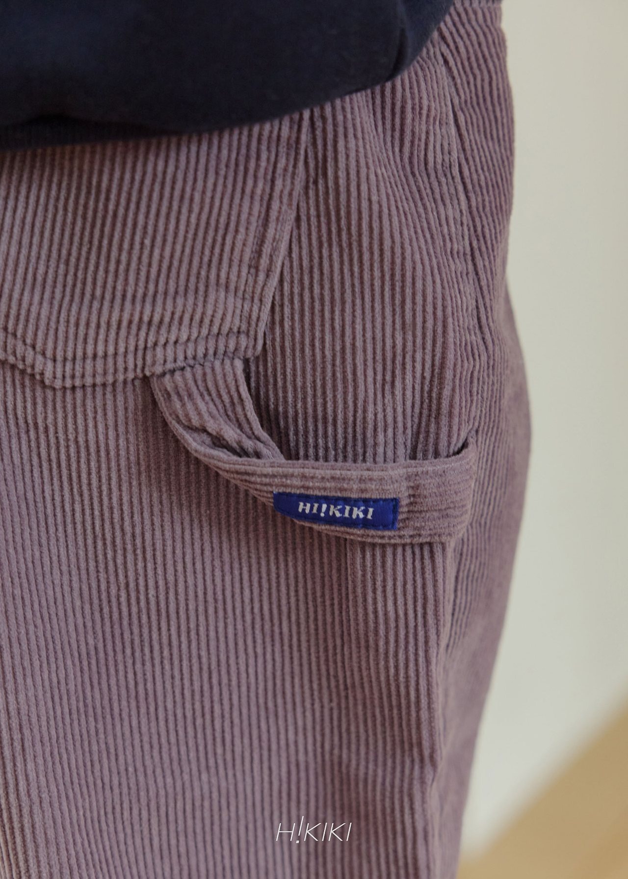 HIKIKI［取寄］corduroy curve pants 26winter