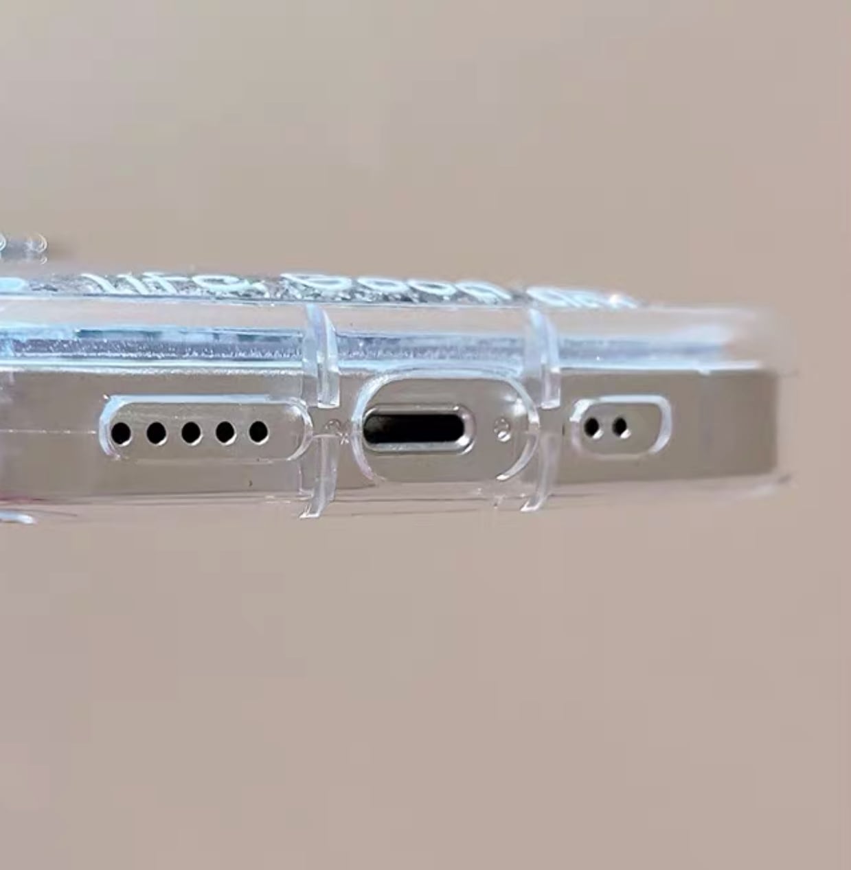iPhoneケース iPhone14 iPhone13 流れるグリッター ハート シルバー