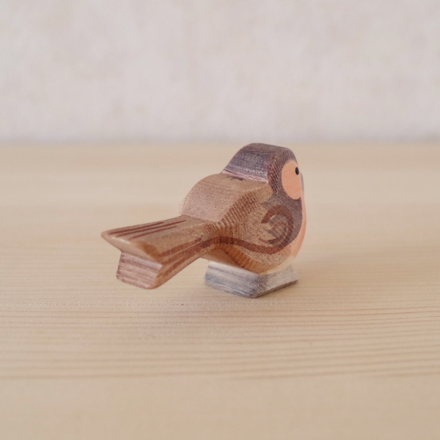 オストハイマー 16807 こまどり | 木のおもちゃ専門店 おもちゃ箱