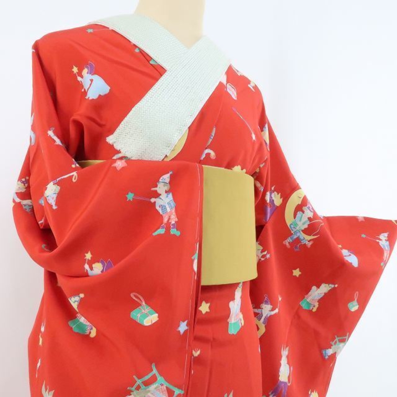 新品 ピノキオ 着物“いつもと違う自分へお洒落襦袢で新たな冒険”正絹  