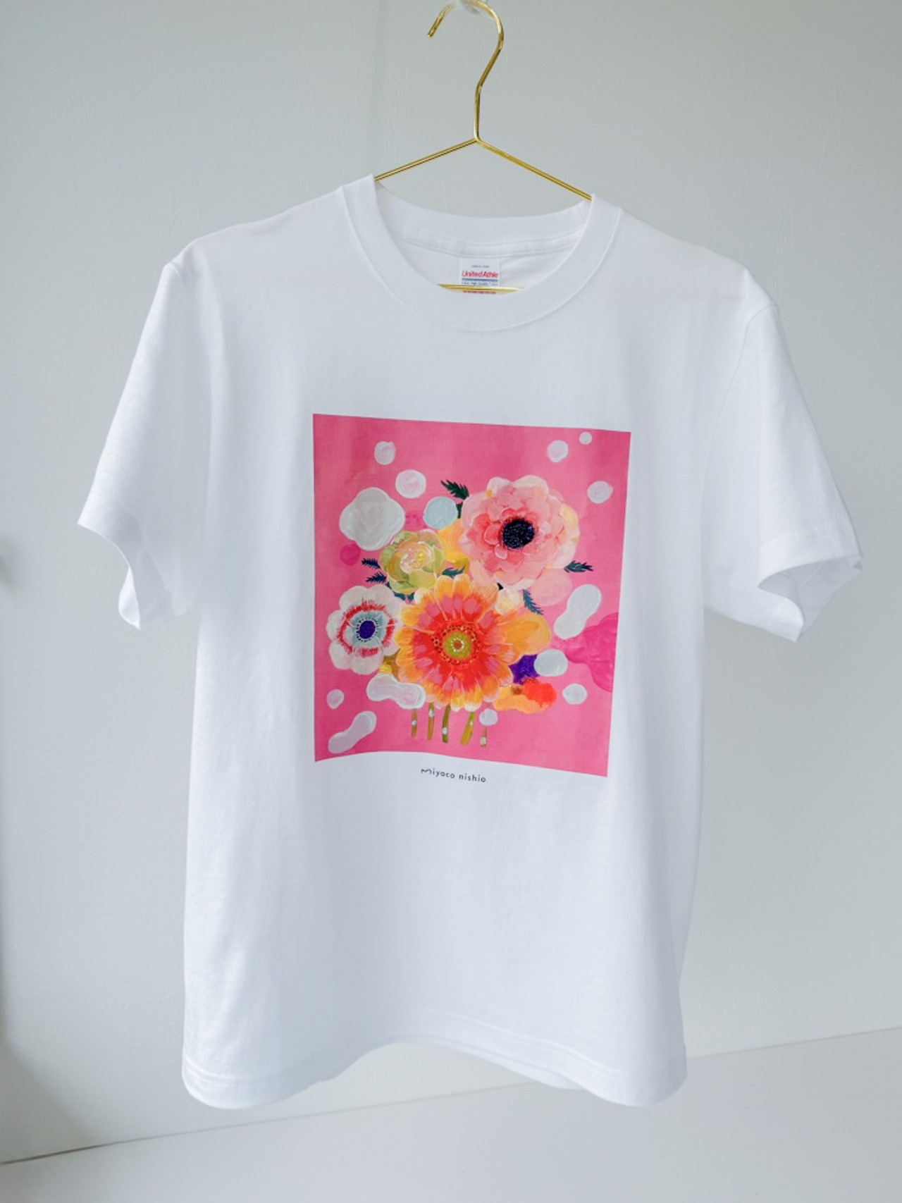 水彩画を着るTシャツ　「Pink Harmony」