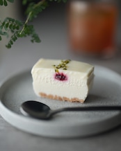 季節限定 ホワイトNYチーズ×フランボワーズ