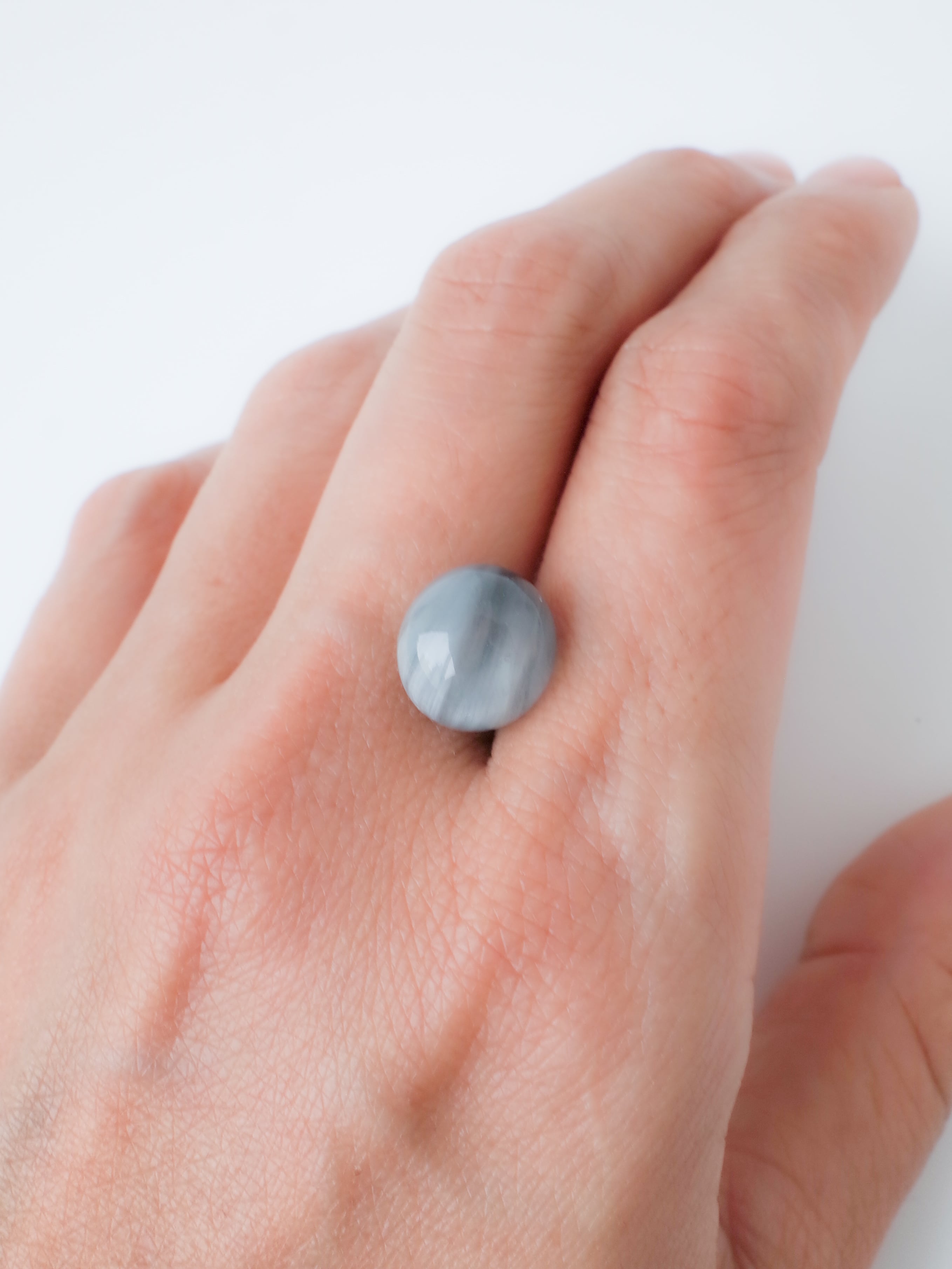 ブルーアンフィボール　12mm ブルーアンフィボールインクォーツブレスレット 青針水晶 販売/鬮石