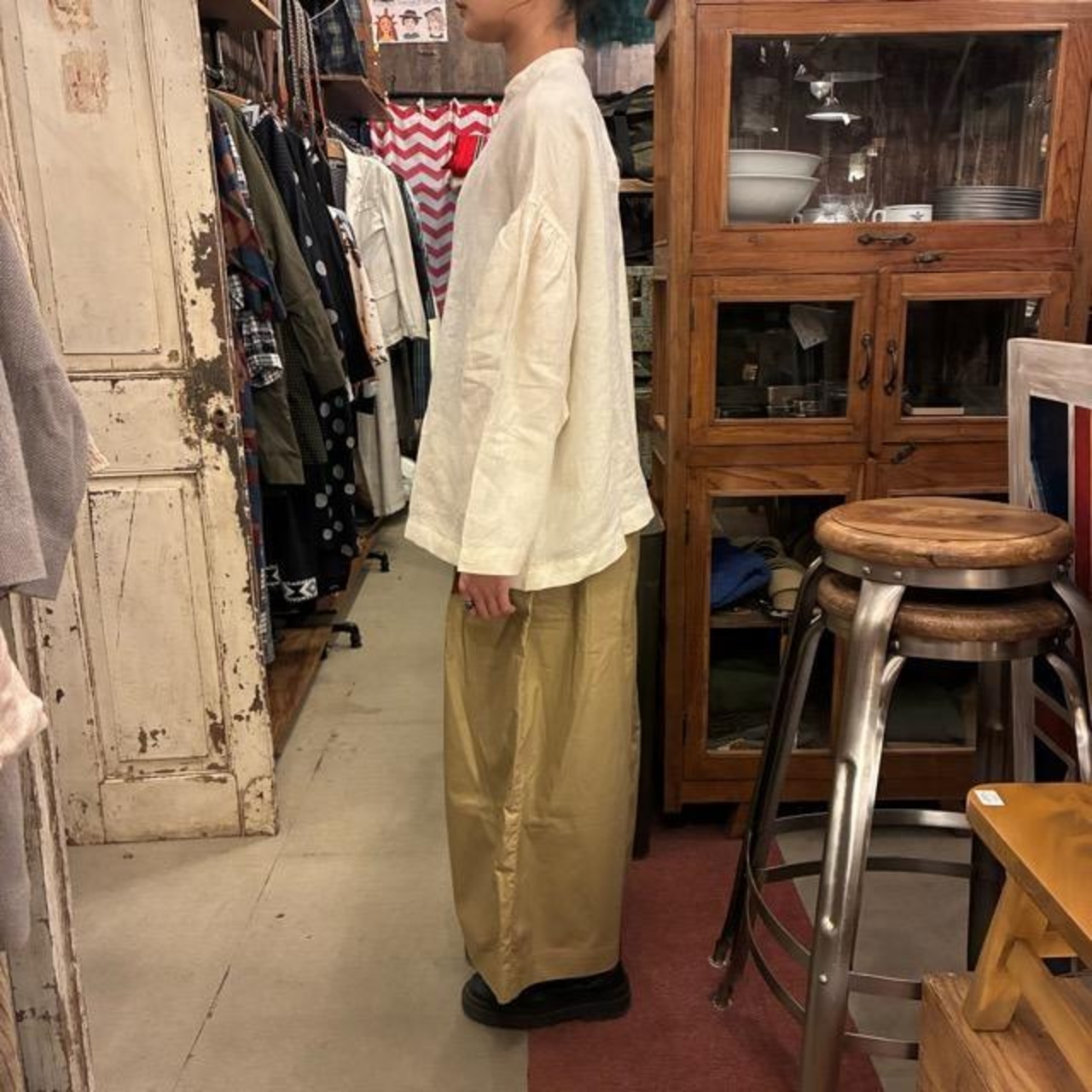 UNIVERSAL TISSU Triple Washed Linen Cotton Blouse Jacket, Off-White, White, Linen, Long Sleeve, Made in Japan
