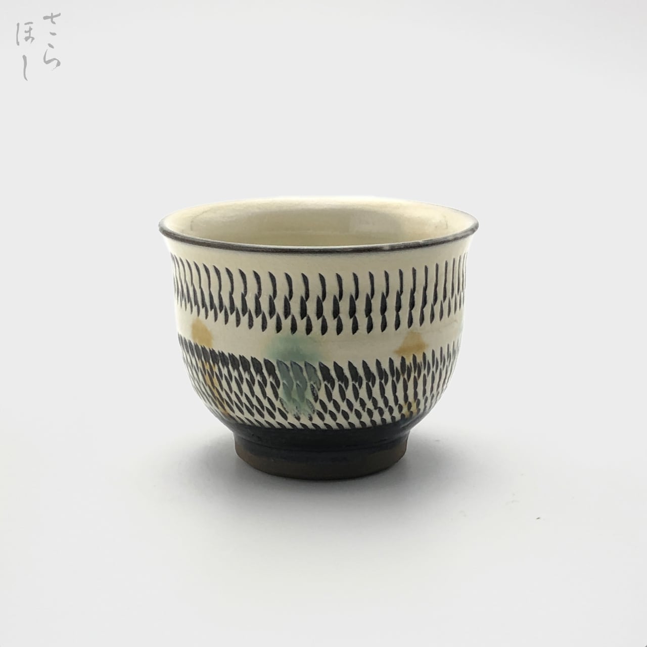小鹿田焼　茶道具　茶器 小鹿田焼 小袋窯 抹茶碗 銘 鹿峰 白なだれ 口径約10.5cm 一点もの 陶器