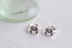 【ORDER】daruma cuff earring (one ear) SV925 <baby emperor penguin> / だるまイヤーカフ(片耳) ＜皇帝ペンギン＞