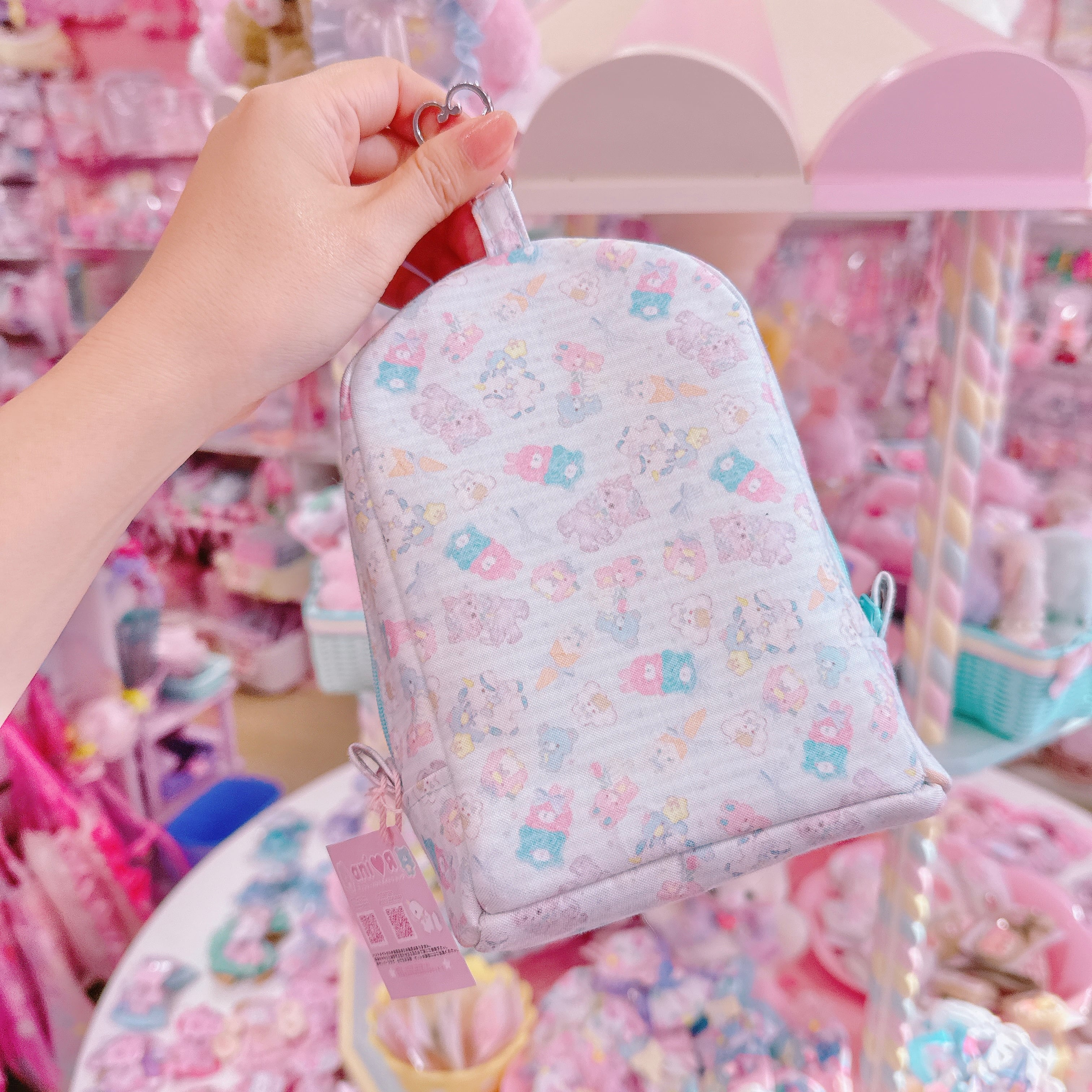 【R51】66-7ぬいぐるみポーチ（Dカン付き）