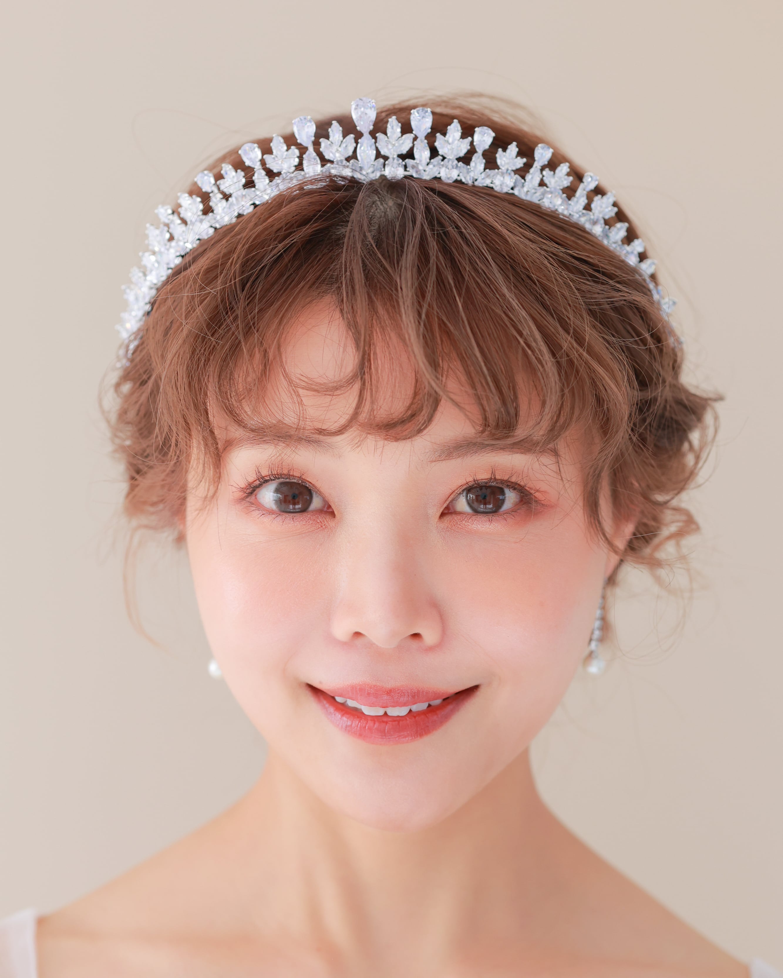 値下げrefinado ブライダルティアラ【AH2208-11】 ブライダルティアラ【AH2208-11】 | ブライダルアクセサリー