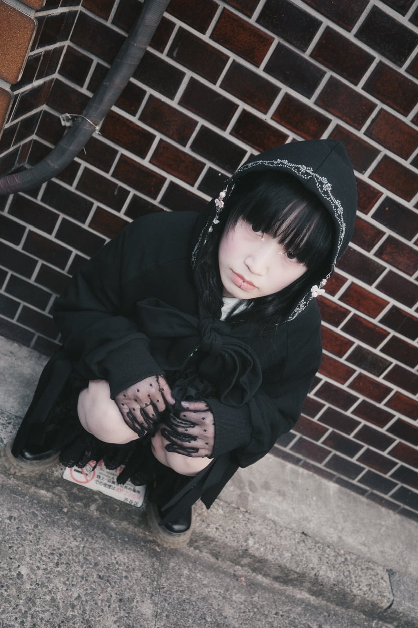 ティアラフーディー BLACK