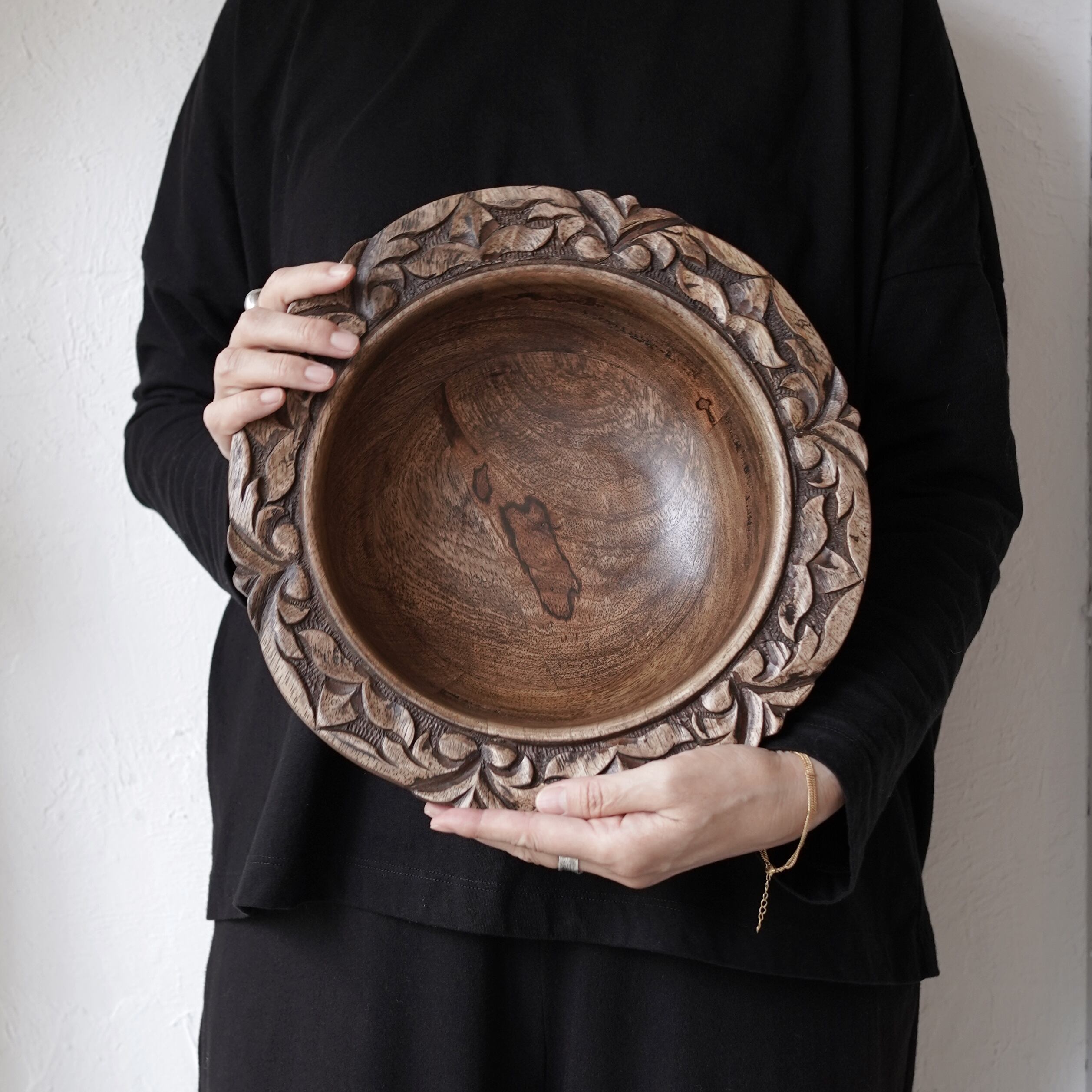 マンゴーウッドカービングボウル S