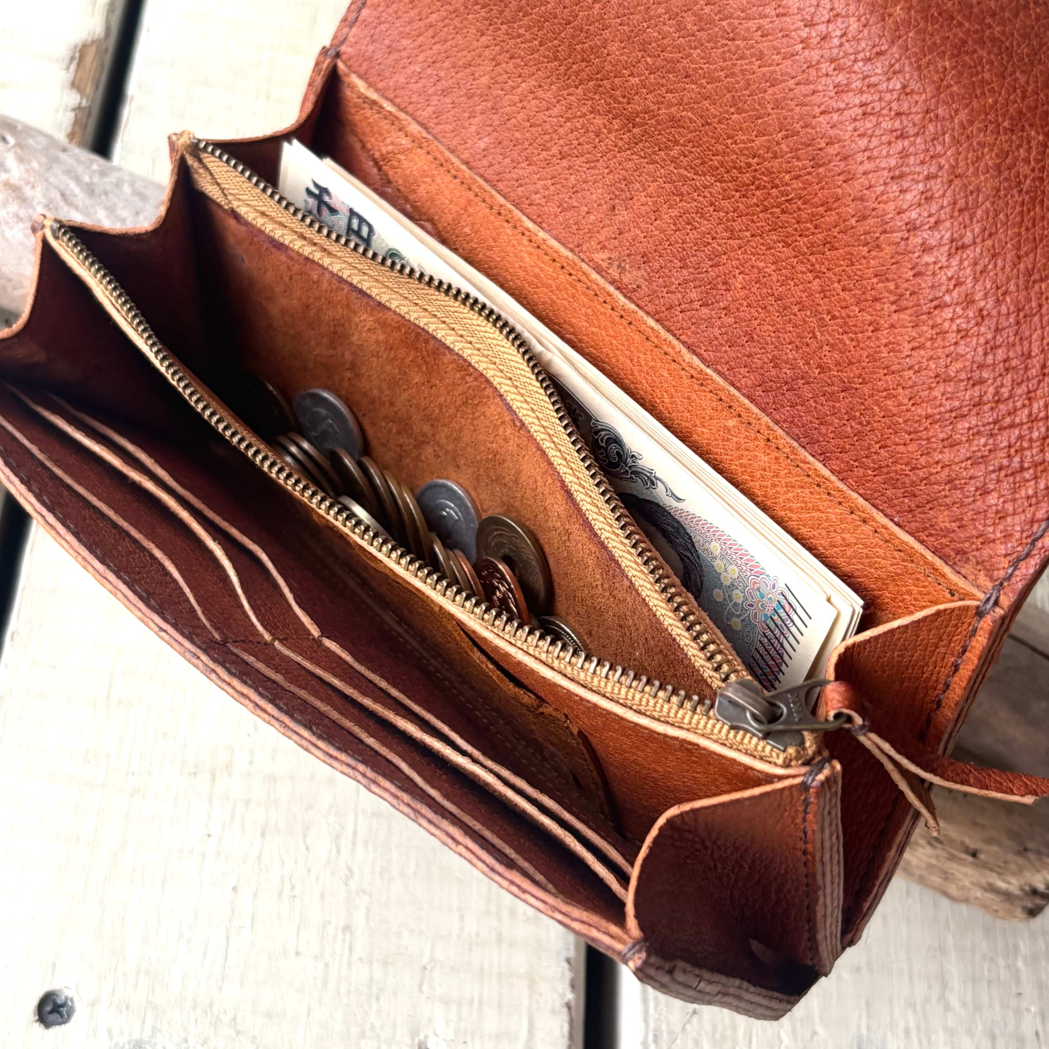 現金派の長財布・ミックスキャメル】イノシシ革・ジビエレザー