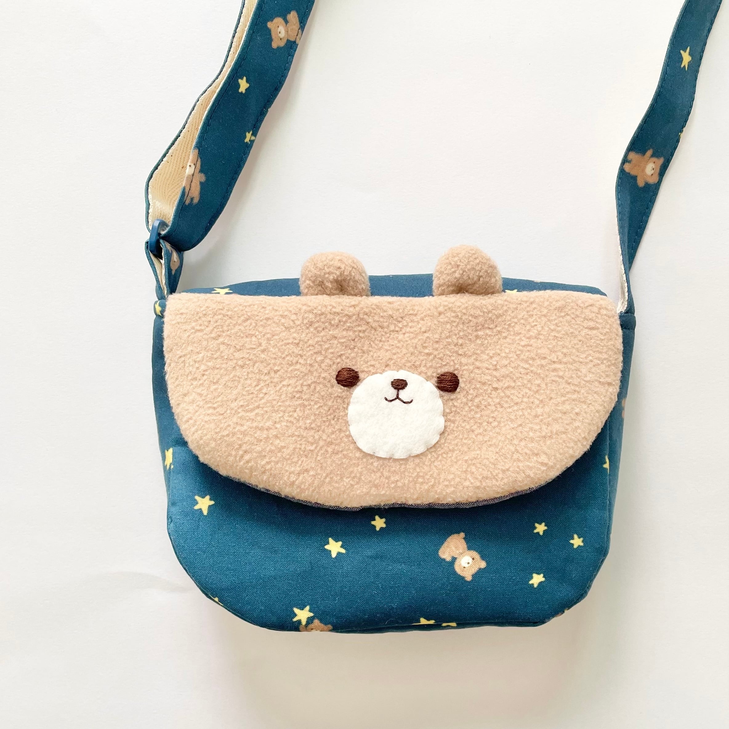 ふわふわくまさんのキッズポシェット（星） | Pay ID