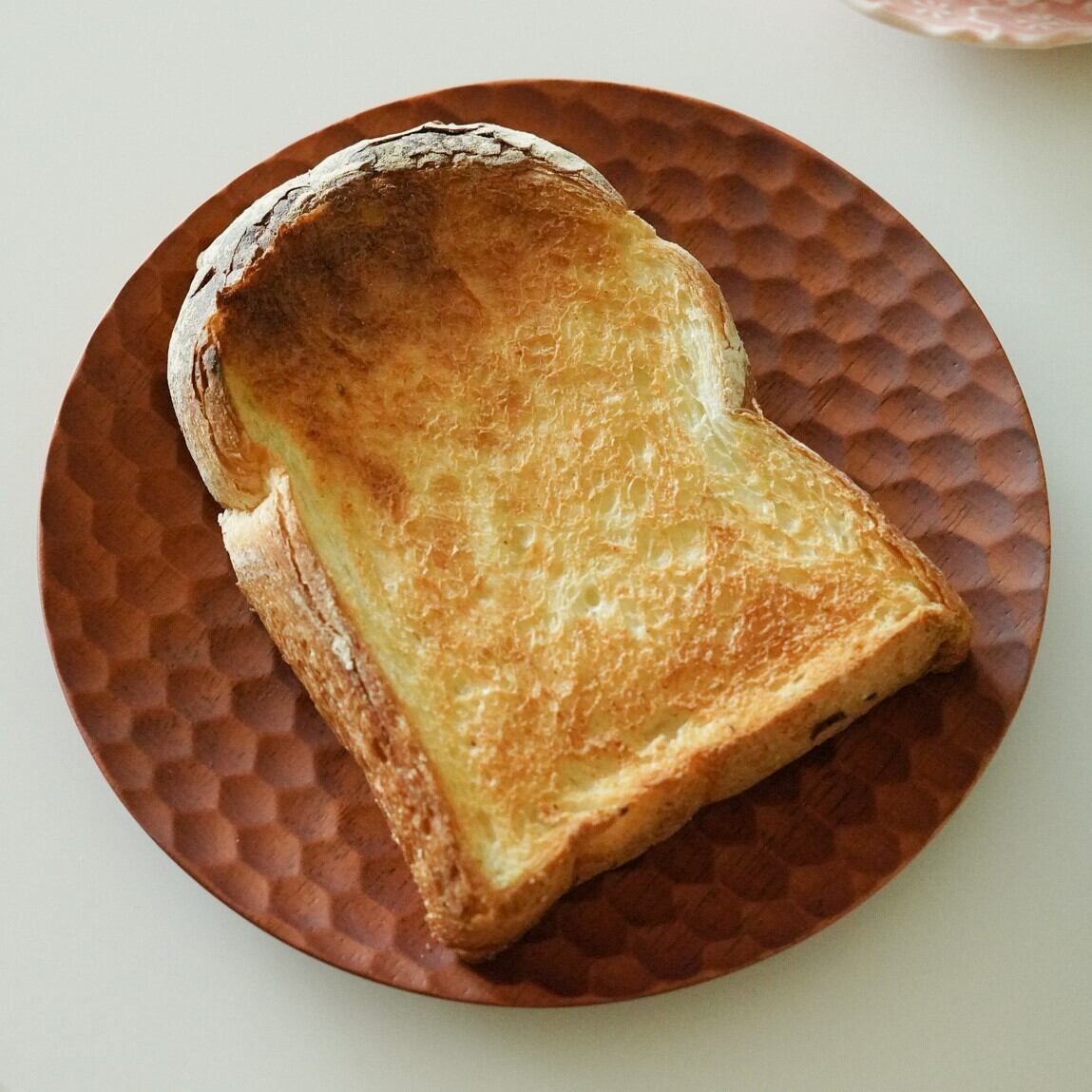 【ベトナム製】 亀甲丸プレート 18cm ウッドディッシュ