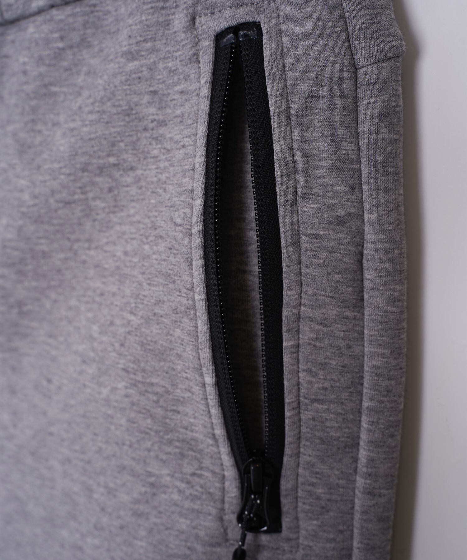 Re:room】TECH SWEAT TAPERED PANTS［REP279］ | #Re:room（リルーム）