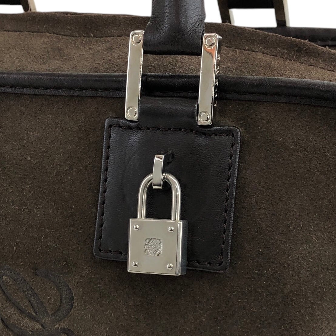 LOEWE ロエベ アマソナ28 ハンドバッグ ブラウン アナグラム スエード