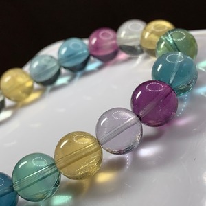 A31.発色が美しいマルチ系フローライトブレスレット