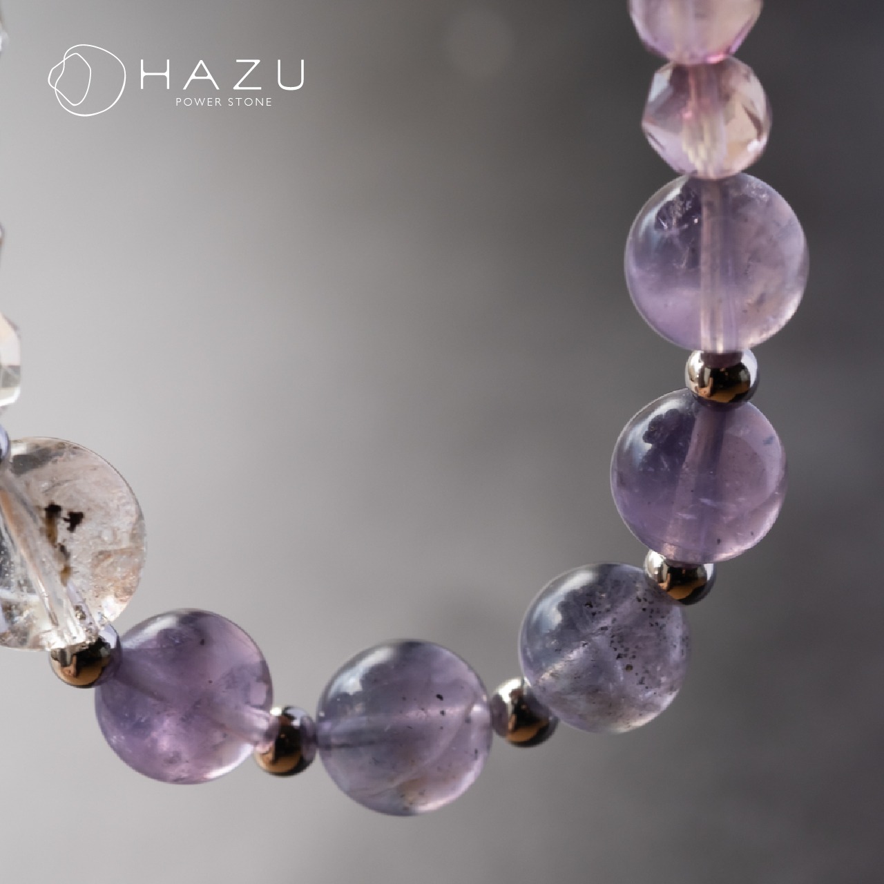 美しくパワフルな小宇宙［パイライトインフローライト／フローライト／パイライトインクォーツ／水晶］