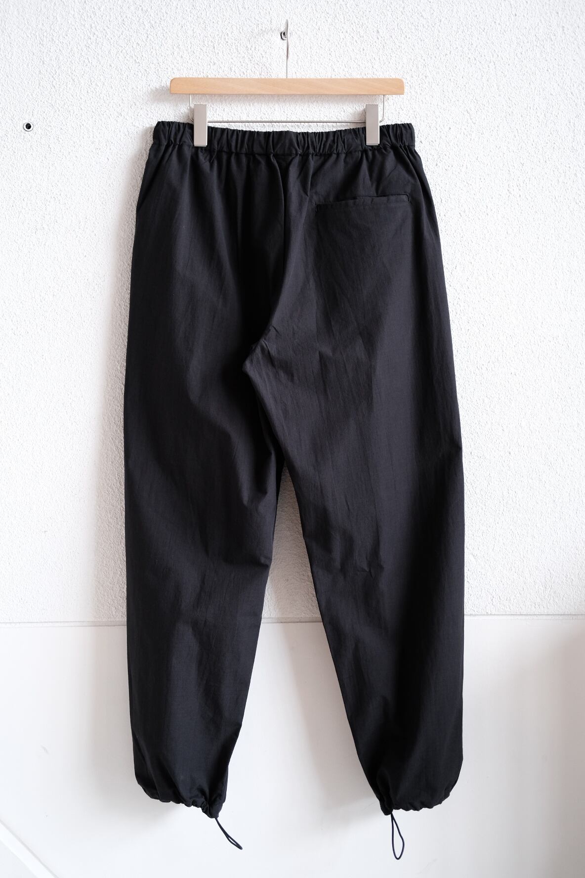 黒服ページ STAFF STYLING｜THE SHOP YOHJI YAMAMOTO