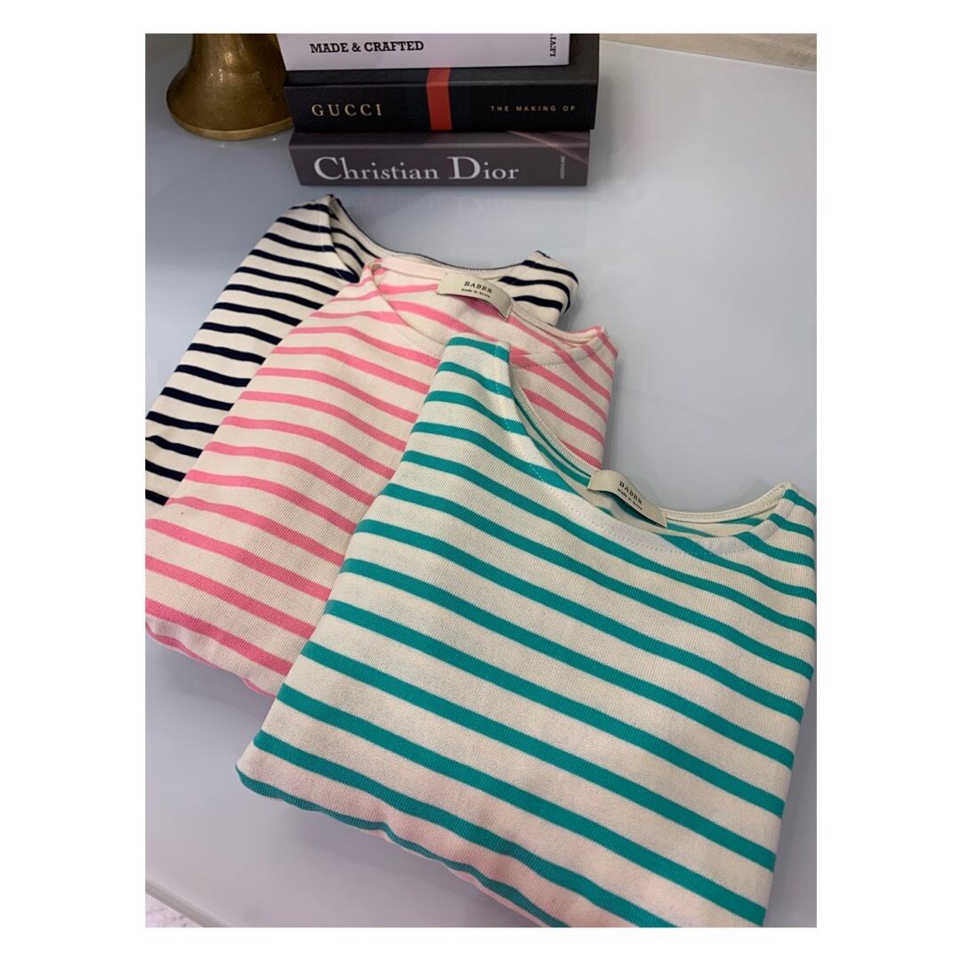 volume shoulder design border tops