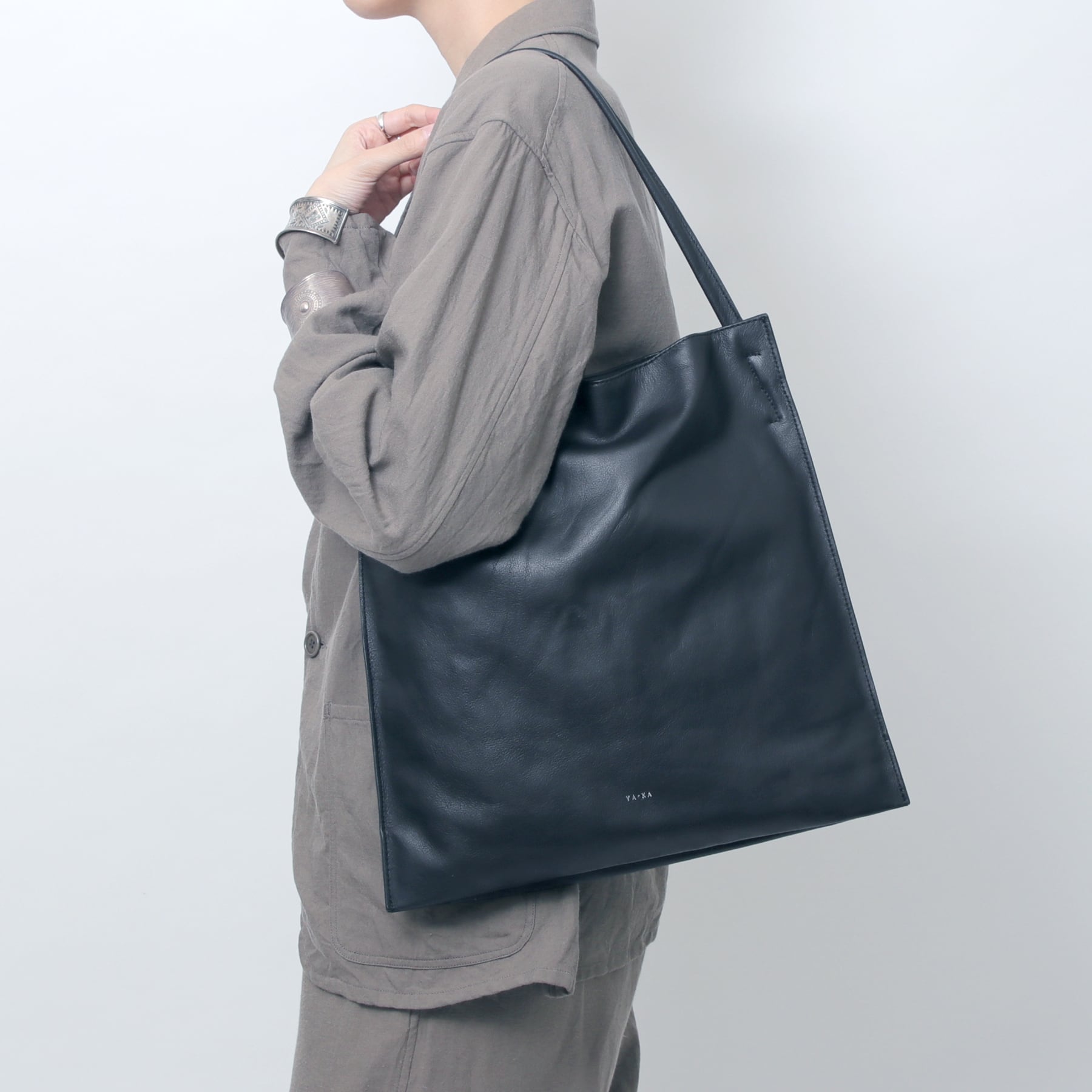 real leather one shoulder tote bag [wam1] / Y2212FRB06 | YArKA
