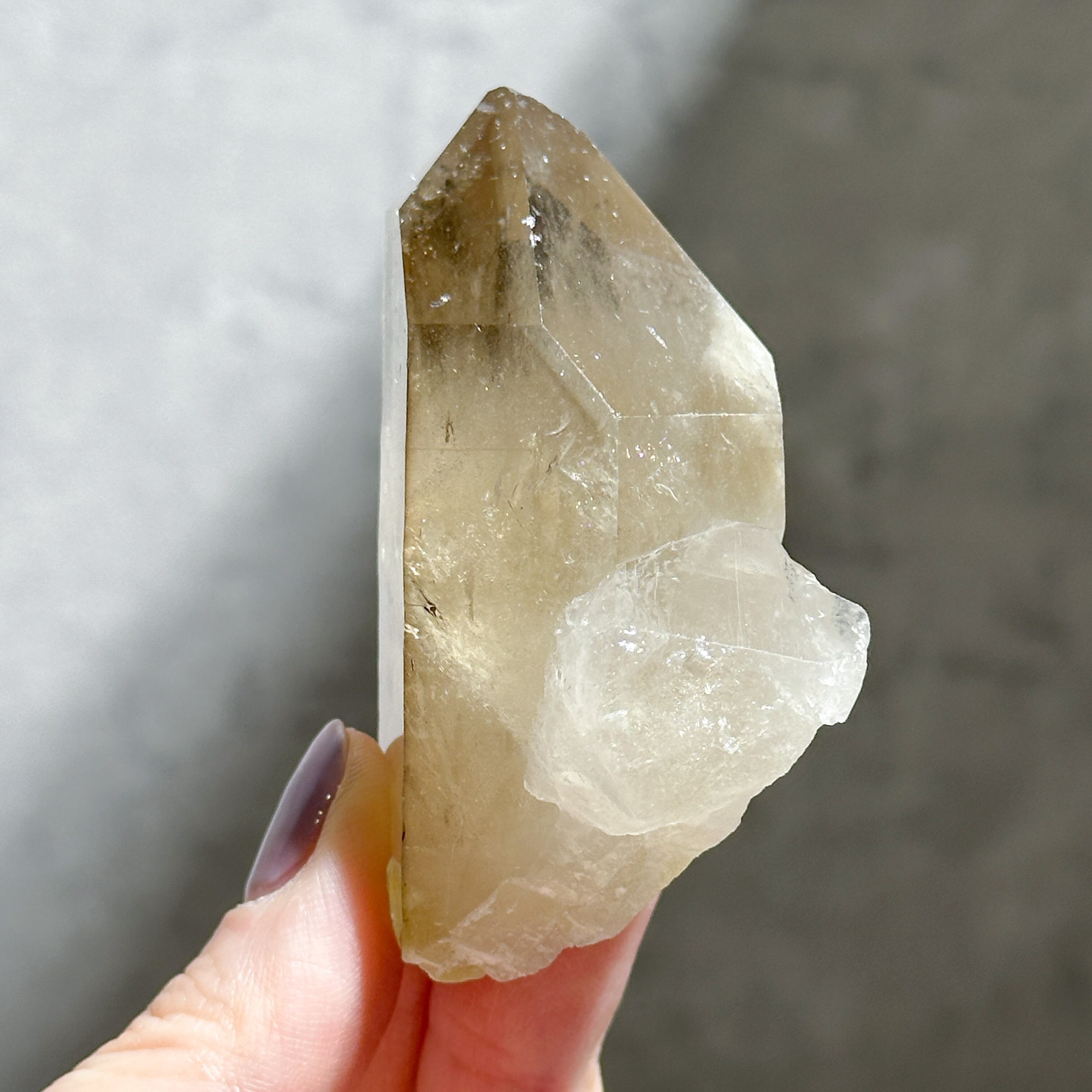 虹◎シトリン（黄水晶） 原石12◇ Citrine ◇ 天然石・鉱物