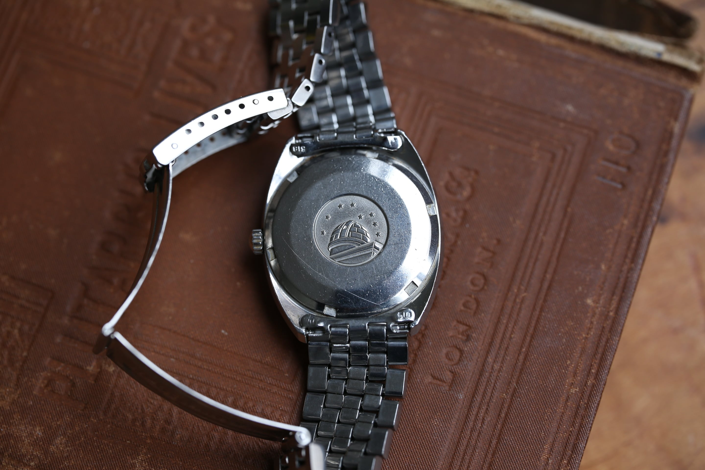 OMEGA Constellation インテグレート1969年製自動巻き時計 OMEGA】 1969年製 コンステレーション Cライン コインエッジベゼル
