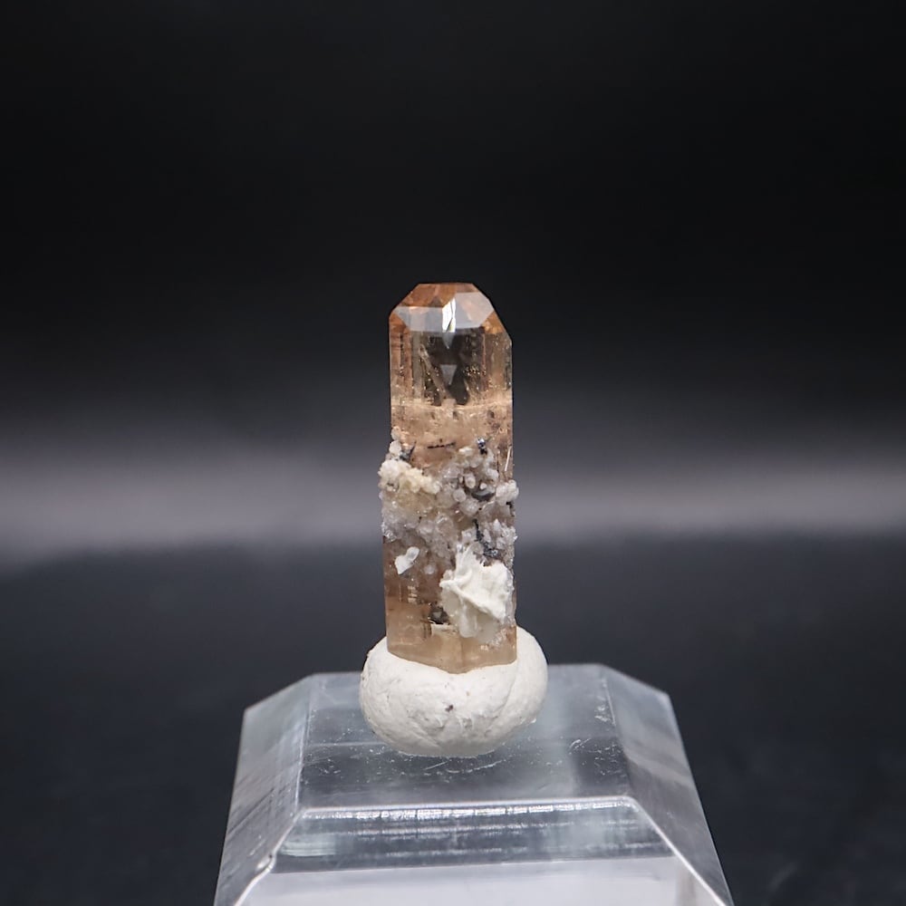 珍品！超巨大トパーズ/スカルドゥ産 トパーズ 結晶 0.6g TZ458 鉱物 原石 天然石 | 鉱物 天然石 American