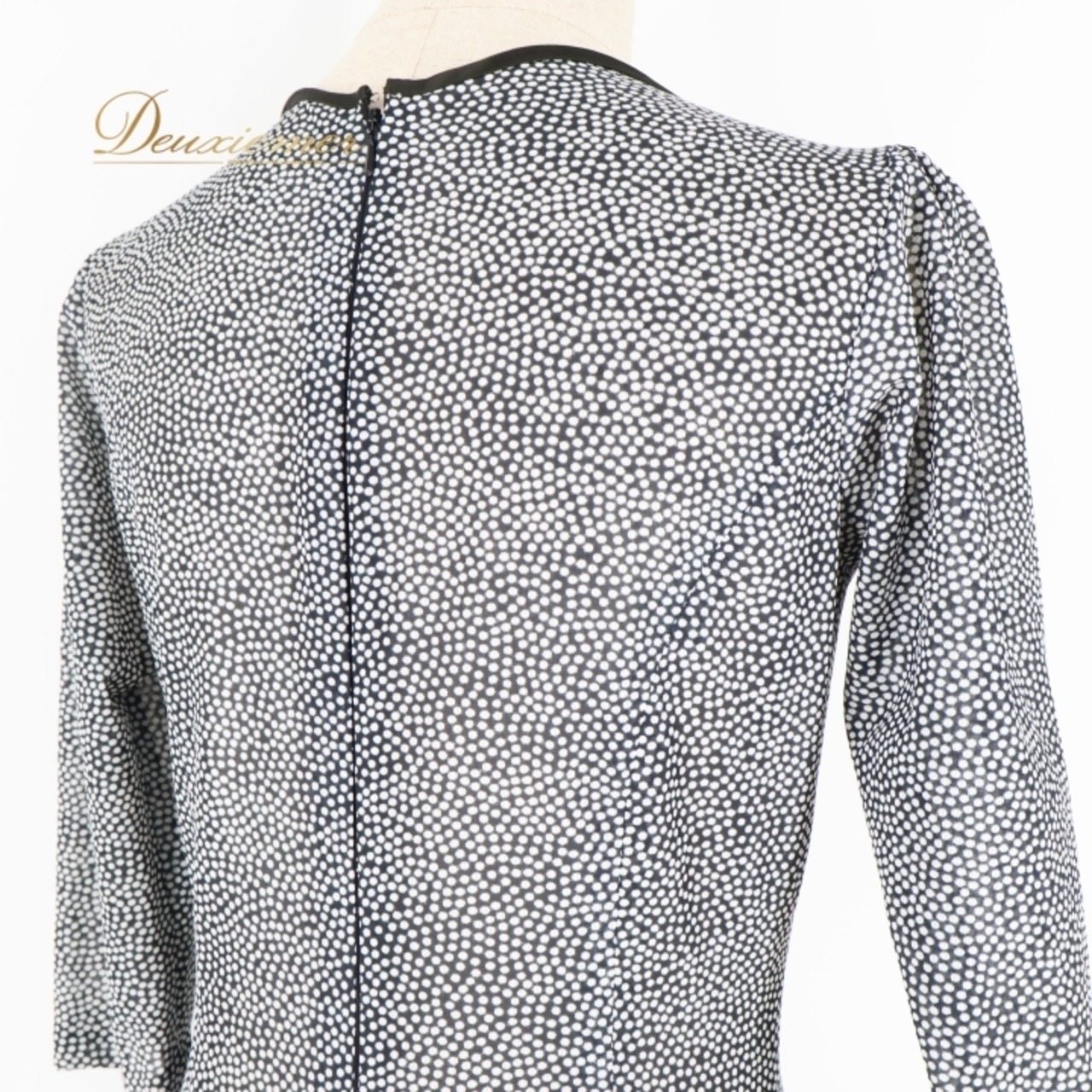 フラメンコ 衣装 ワンピース トップス 黒 白 フリル 軽い 薄い 重ね着 水玉 柄 模様 ブラック系 ホワイト系 フォーマル ダンス コスチューム パーティー おしゃれ ステージ エレガント シンプル カジュアル フェミニン レディース