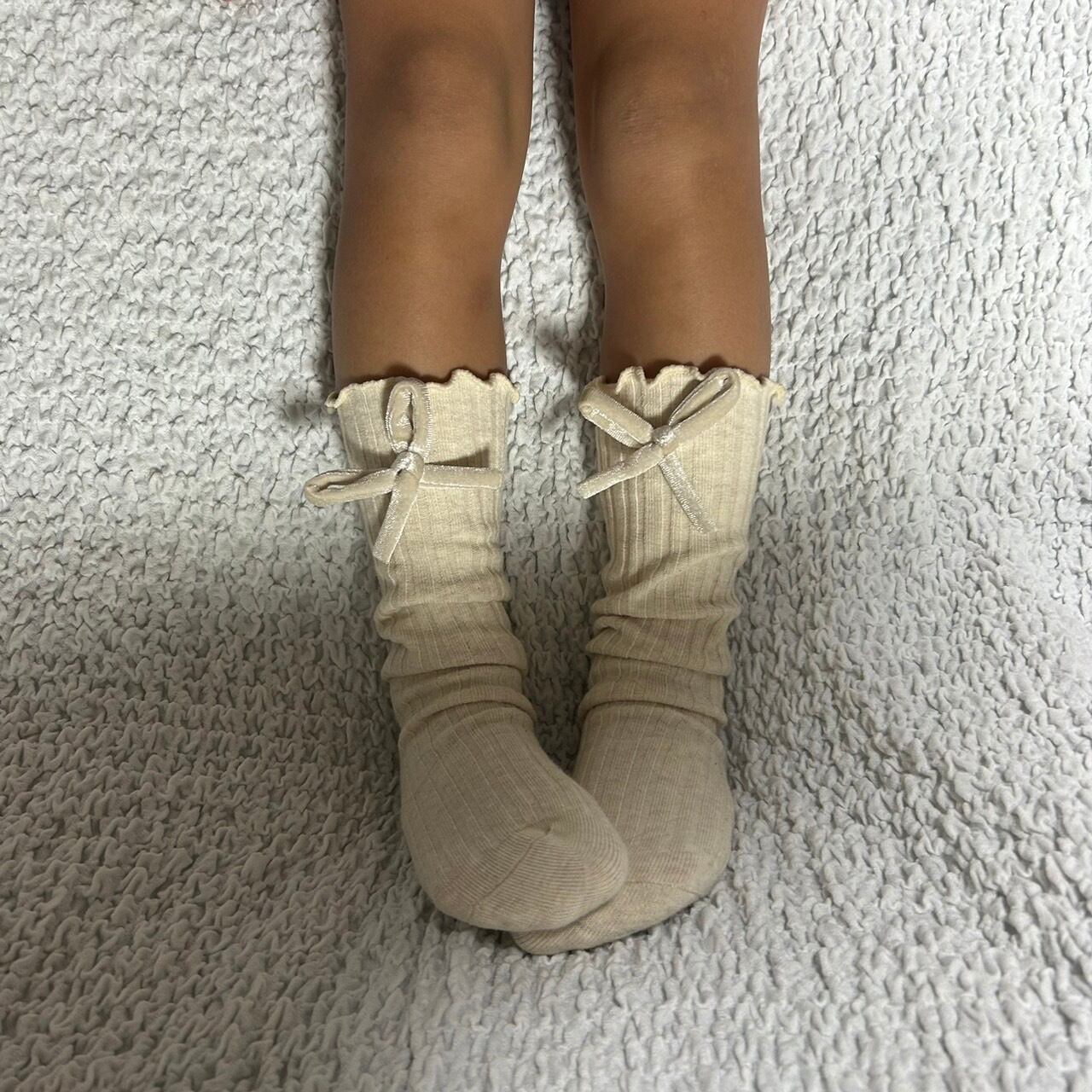 suede ribbon no heel socks