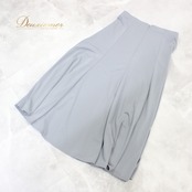 社交ダンス 衣装 スタンダード スカート レッスンウェア 女性用 レディース オールシーズン グレイ系 無地 シンプル 練習着 フォーマル 清楚 ポリエステル 伸縮性 有り 日本製 ライトグレー プロ用 ストレッチ 楽な着心地 発表会 ステージ 衣装 おしゃれ 上品 ダンスウェア スカートスタイル フレアスカート カジュアル シンプルデザイン 脚長効果