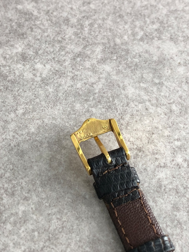 GUCCI グッチ 腕時計 ブラック サークルローマ文字 レザー 3000L vintage ヴィンテージ オールド upizt7
