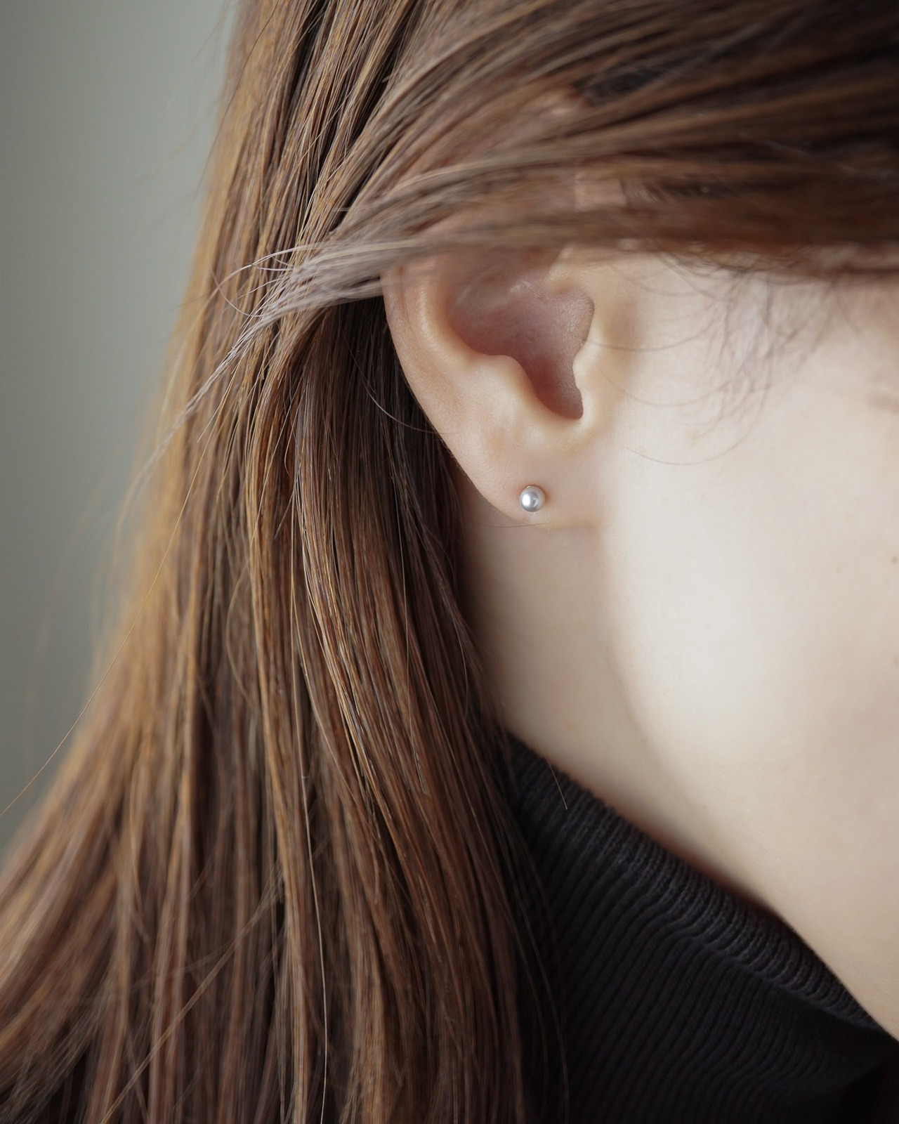 極小パールピアス-Gray／K14GF