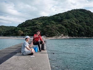 菊池勇太の直筆サイン入り「門司港ららばい」オリジナルフォトブック