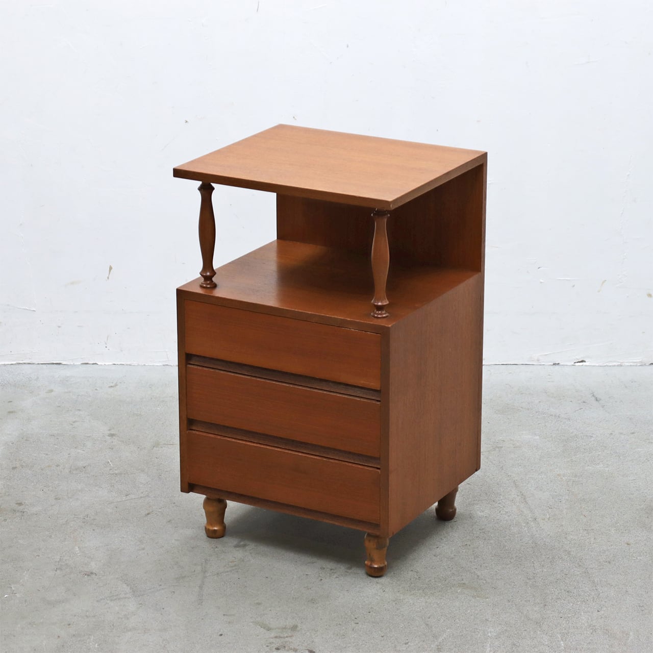 ヴィンテージ チーク材 ベッドサイド ナイトスタンド キャビネット