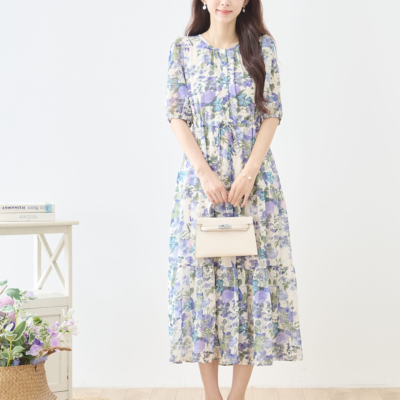 TRUBE ウエストリボンシフォン花柄マキシワンピース【M~L】アイボリー