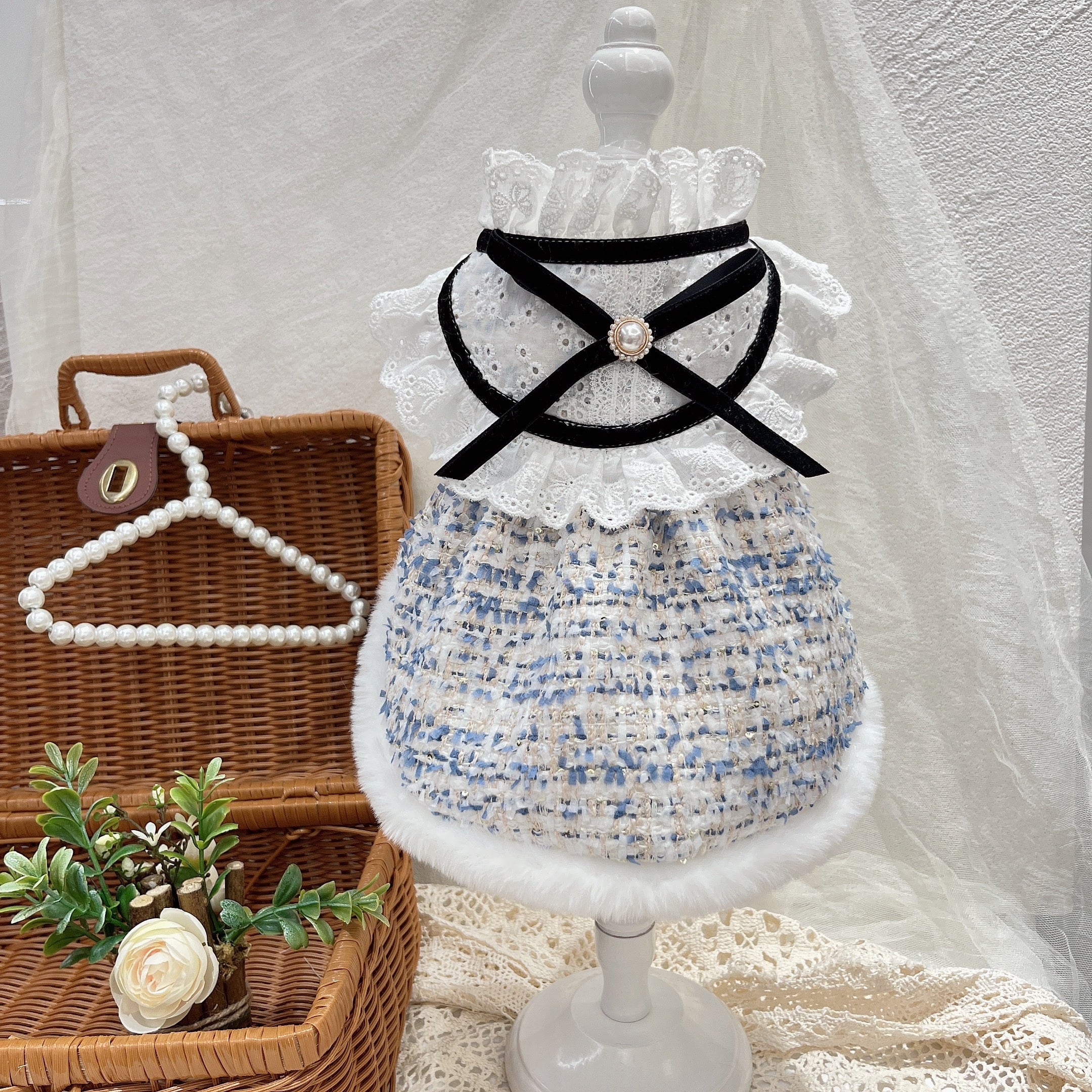 大型犬もOK 冬のお嬢様な冬コート