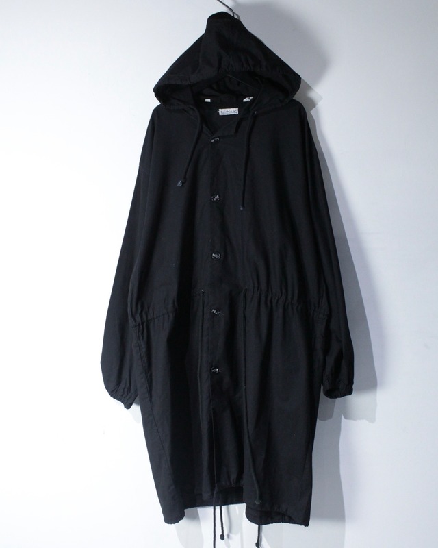 【Caka BLACK】“KOMAN” Military Motif Hooded Coat