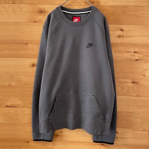 【NIKE】ナイキ Tech Fleece Crew スウェット トレーナー クルーネック ワンポイント ロゴ Sサイズ us古着