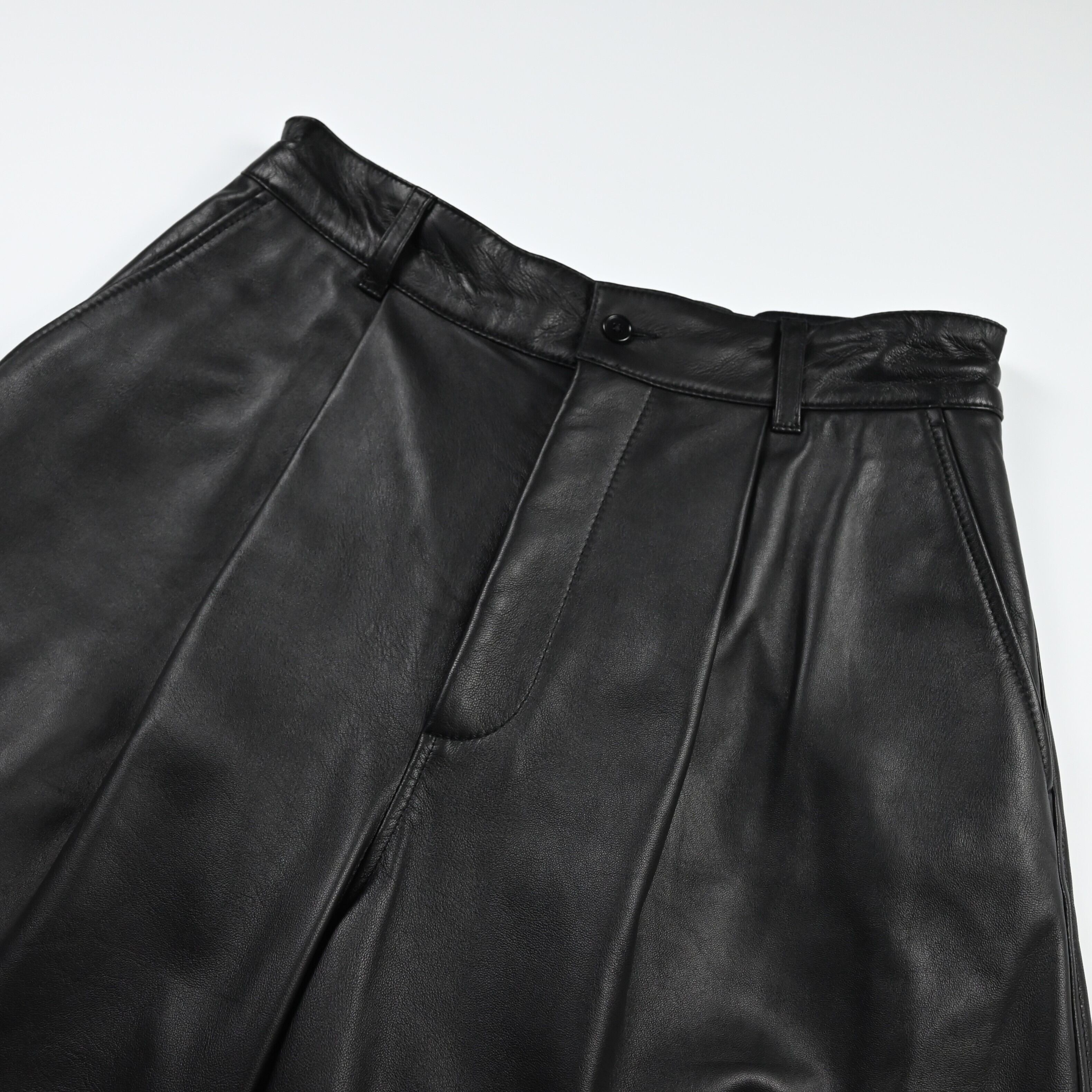 CCU / SLACKS SHORTS | GANKO