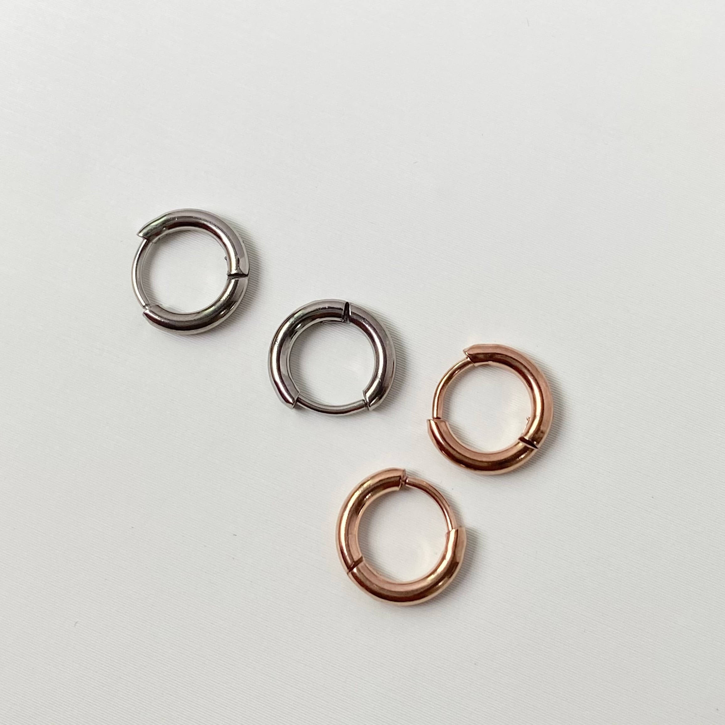 極小】 ミニ フープ ピアス MP411 | emu