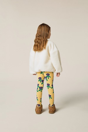 the campamento/Blue Daisies Leggings