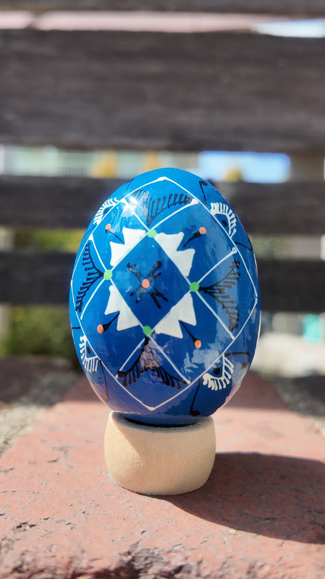 装飾用木製プィサンカ（イースターエッグ）with stand　コロミヤモデル - 1